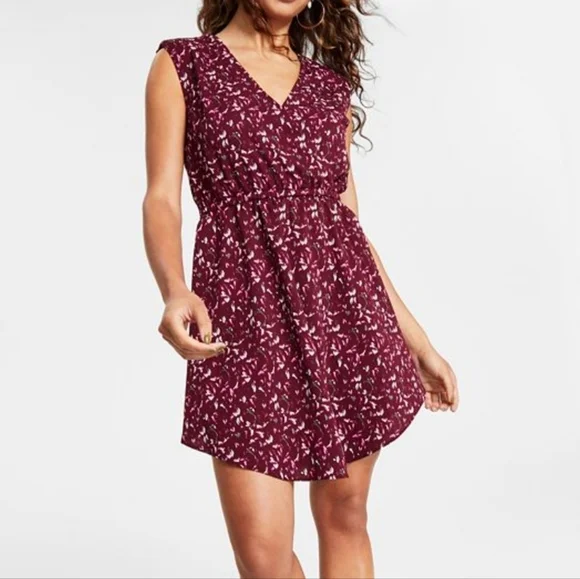 Bar III Burgundy Floral V-Neck Mini Dress XL Draped Skirt Sleeveless - Picture 1 of 15